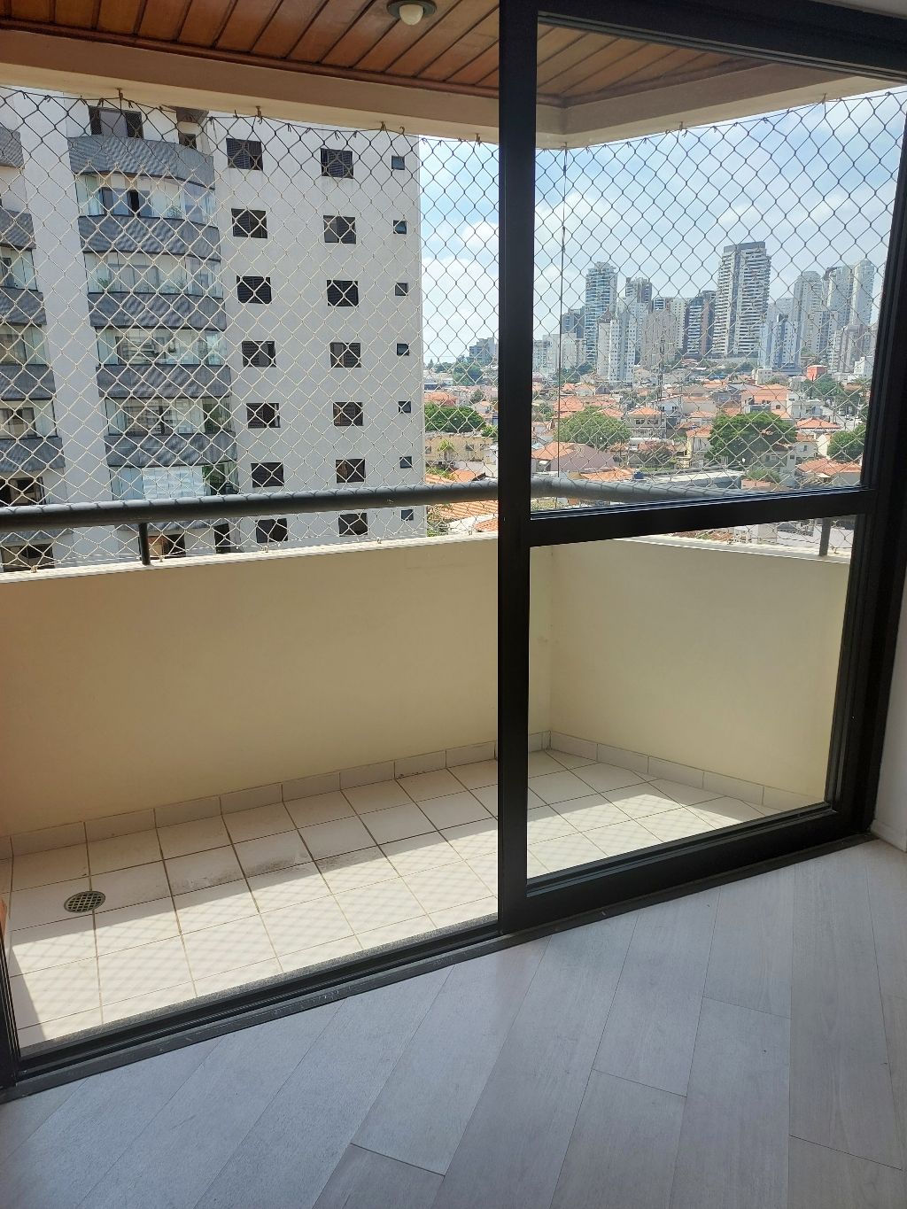 Apartamento à venda com 2 quartos, 57m² - Foto 11