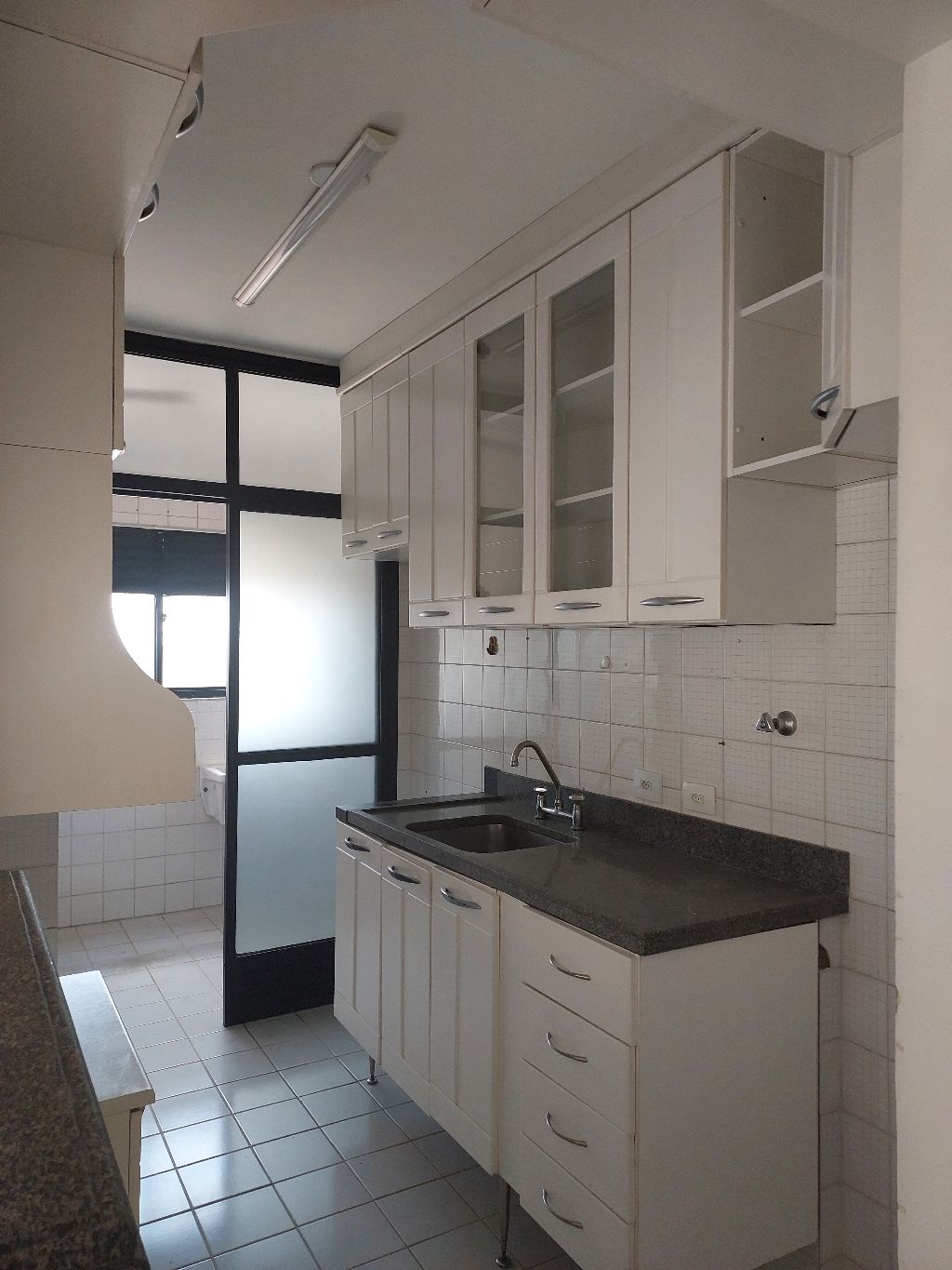 Apartamento à venda com 2 quartos, 57m² - Foto 6