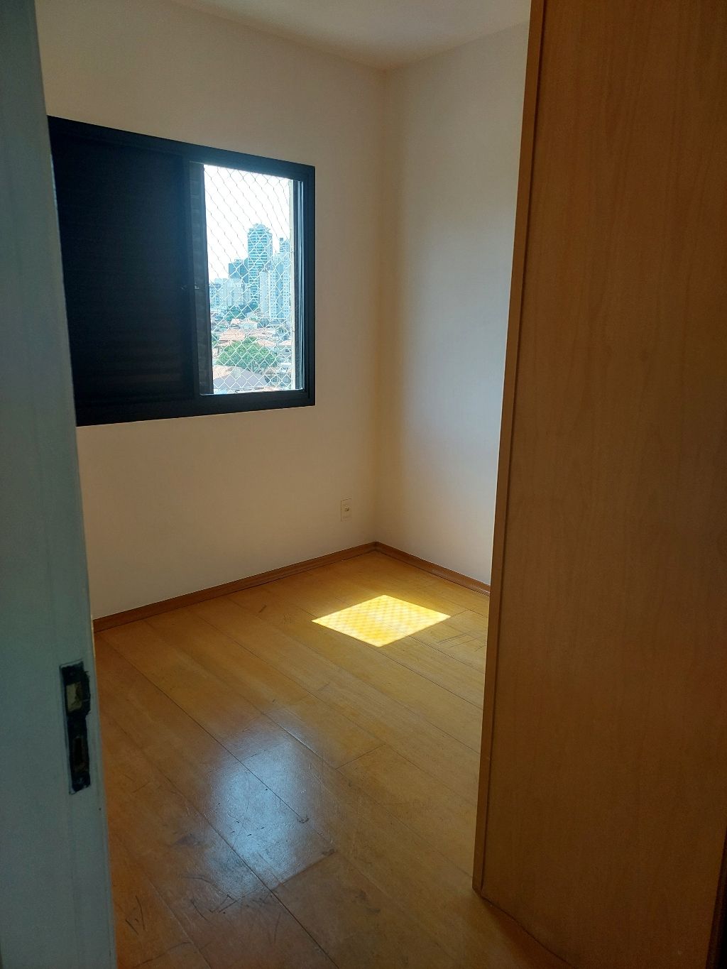 Apartamento à venda com 2 quartos, 57m² - Foto 9