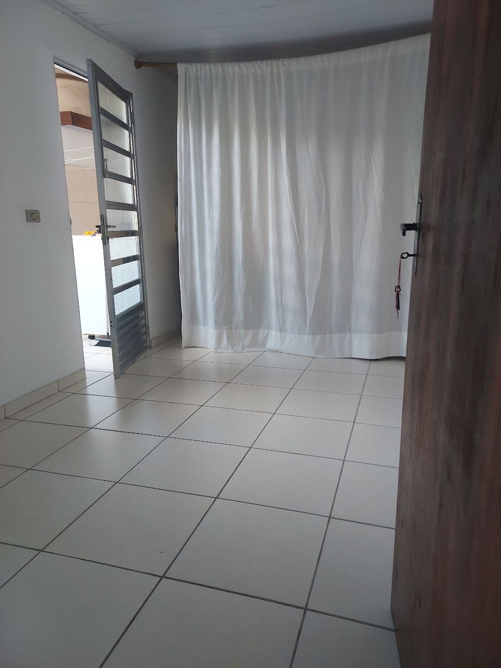 Casa à venda e aluguel com 4 quartos, 150m² - Foto 14