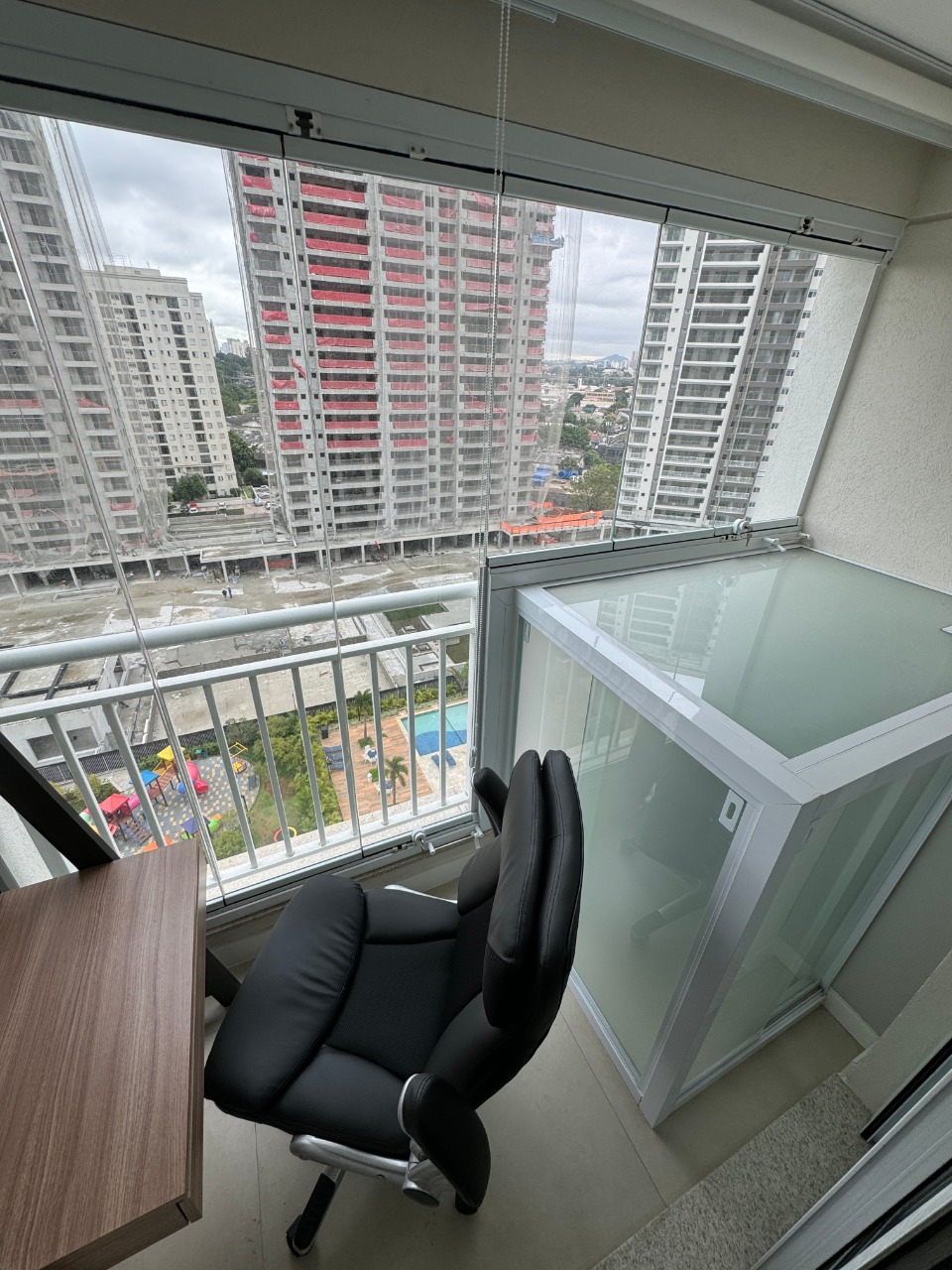 Apartamento à venda com 3 quartos, 136m² - Foto 3