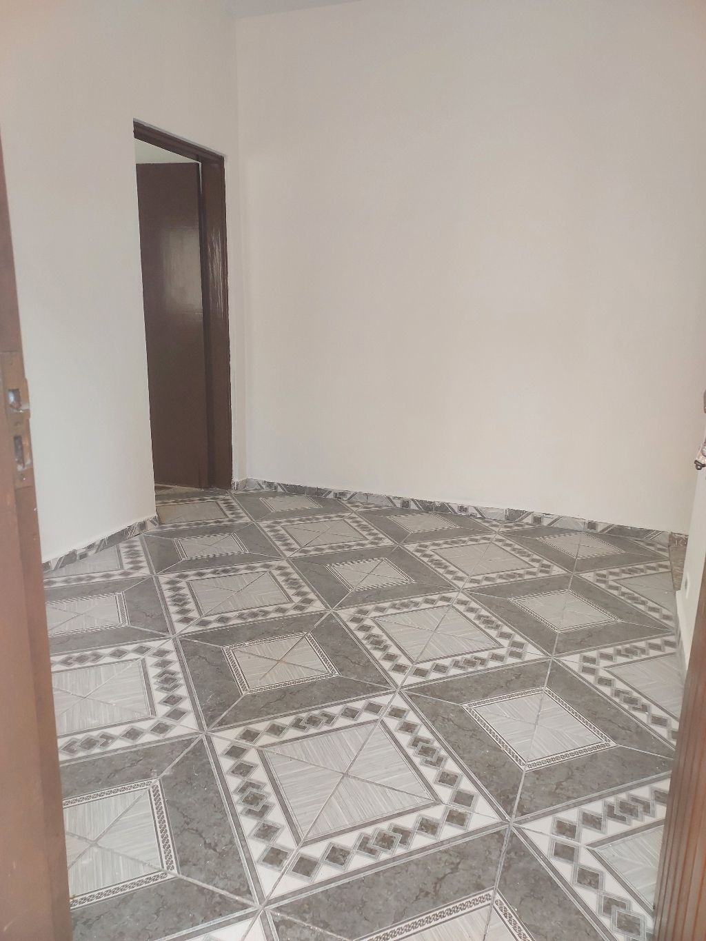 Casa para alugar com 1 quarto, 50m² - Foto 2