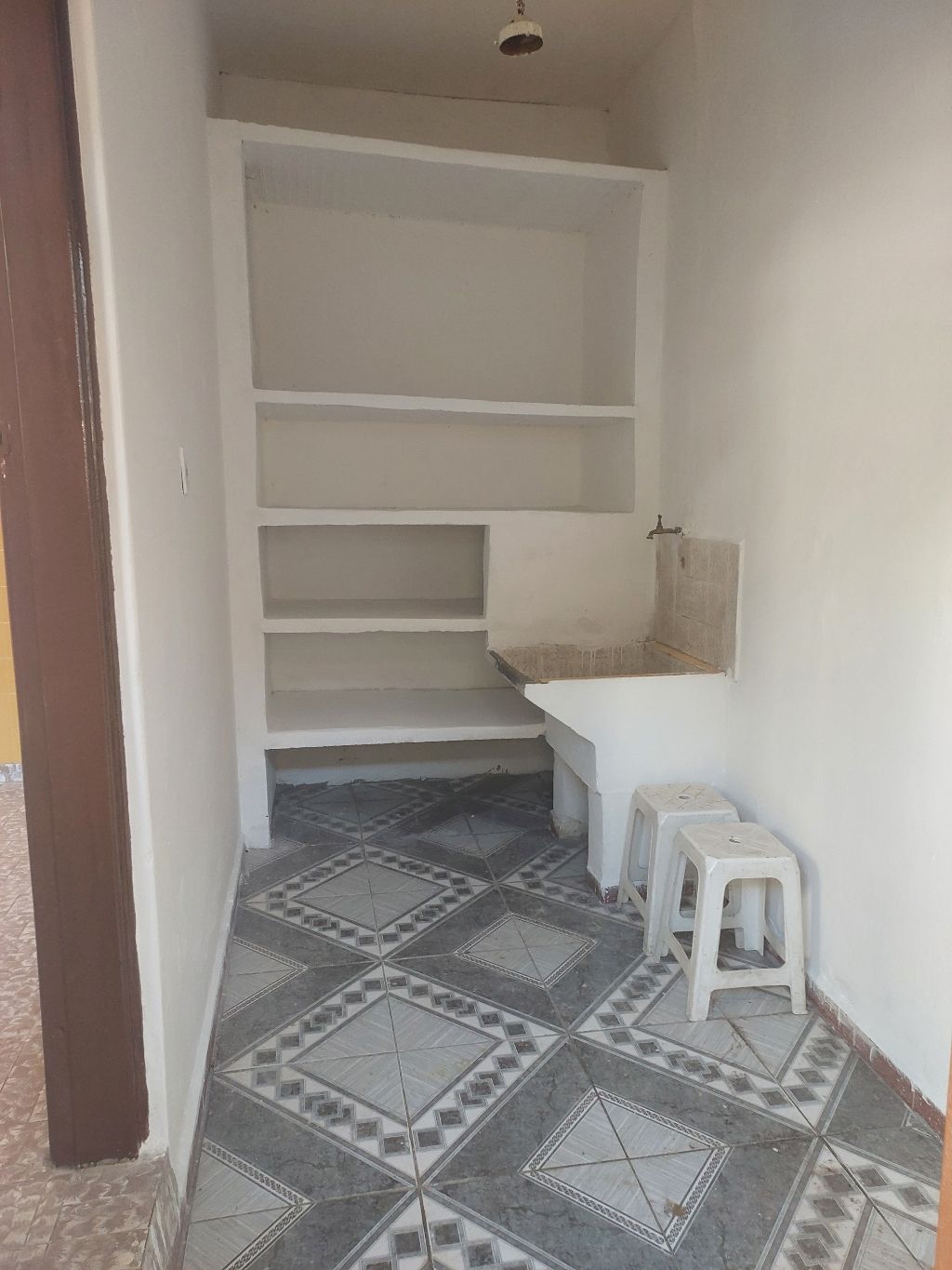 Casa para alugar com 1 quarto, 50m² - Foto 8