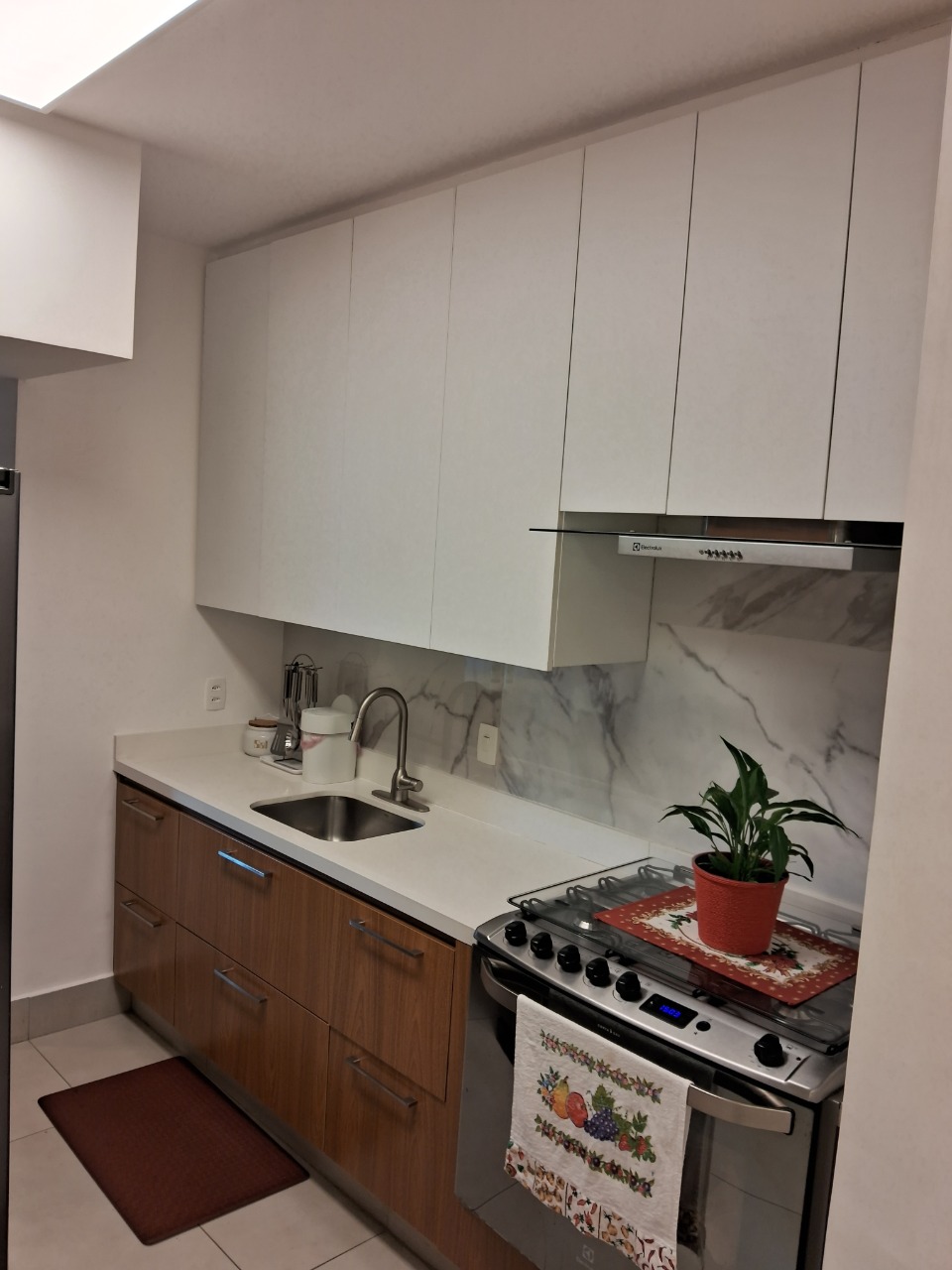 Apartamento à venda com 3 quartos, 101m² - Foto 3