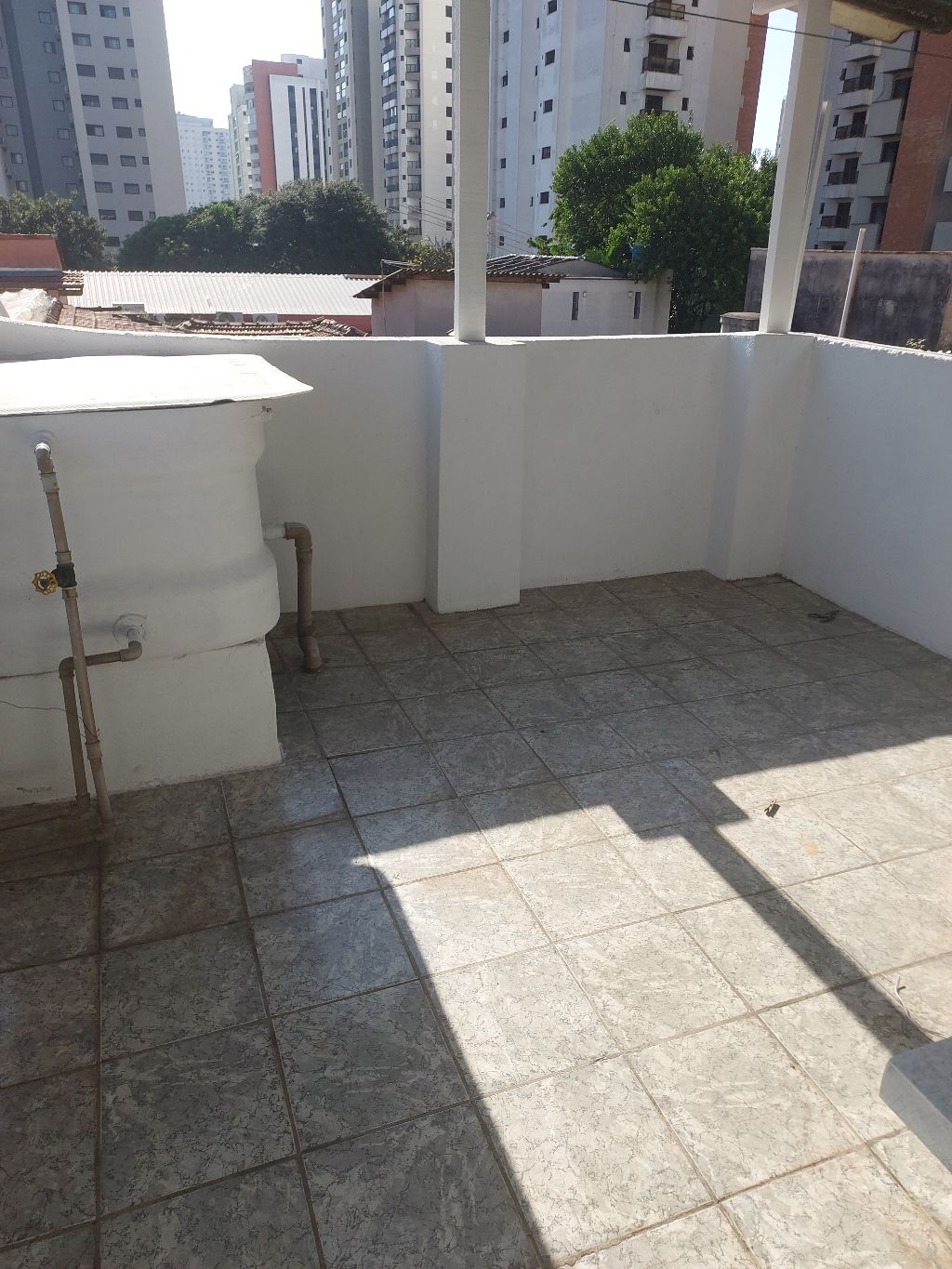 Casa para alugar com 2 quartos, 85m² - Foto 7