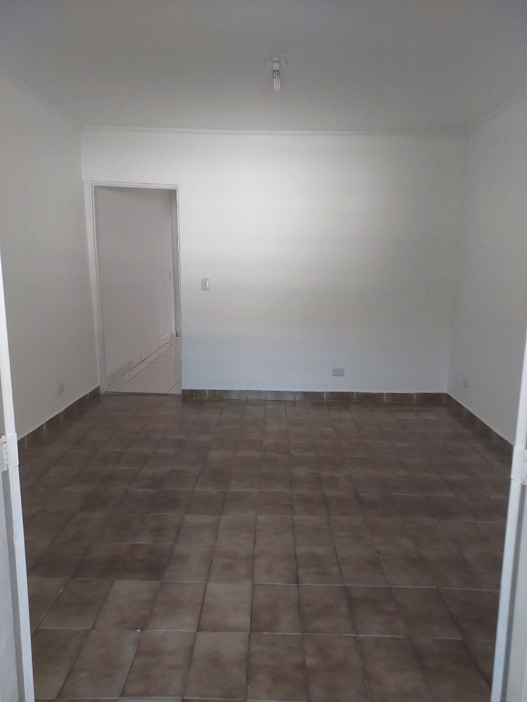 Casa para alugar com 2 quartos, 85m² - Foto 3