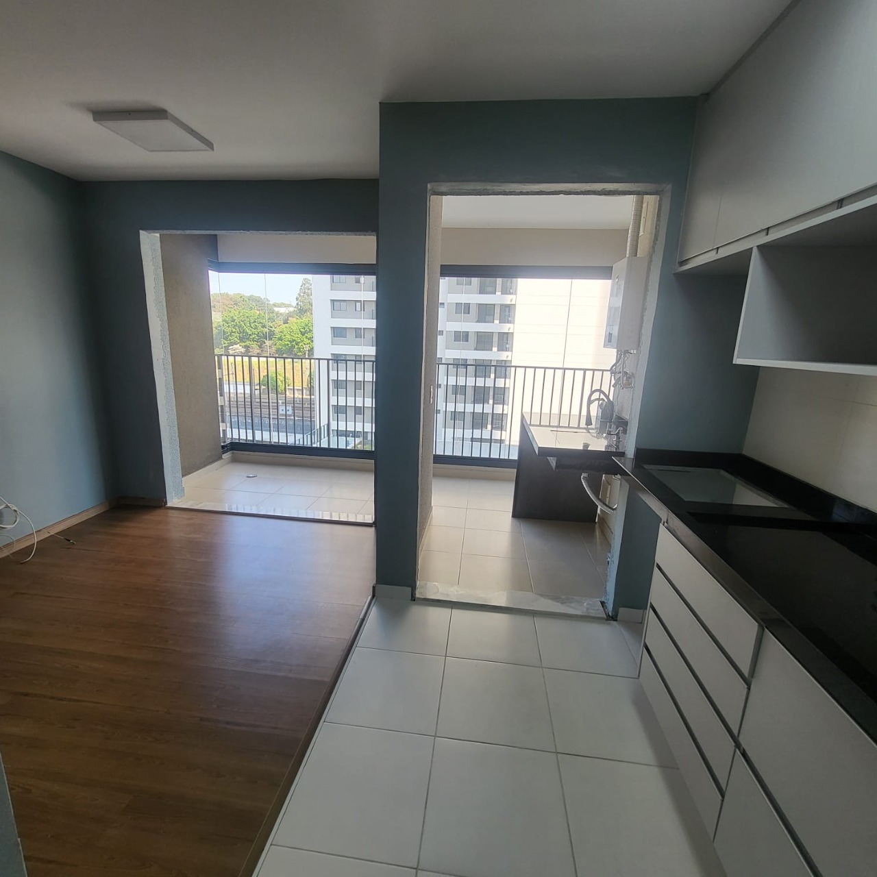 Apartamento para alugar com 3 quartos, 68m² - Foto 2