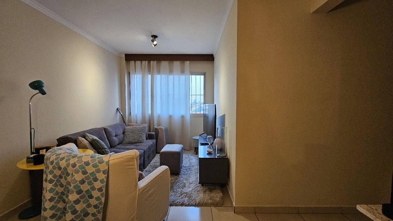 Apartamento à venda com 2 quartos, 62m² - Foto 5