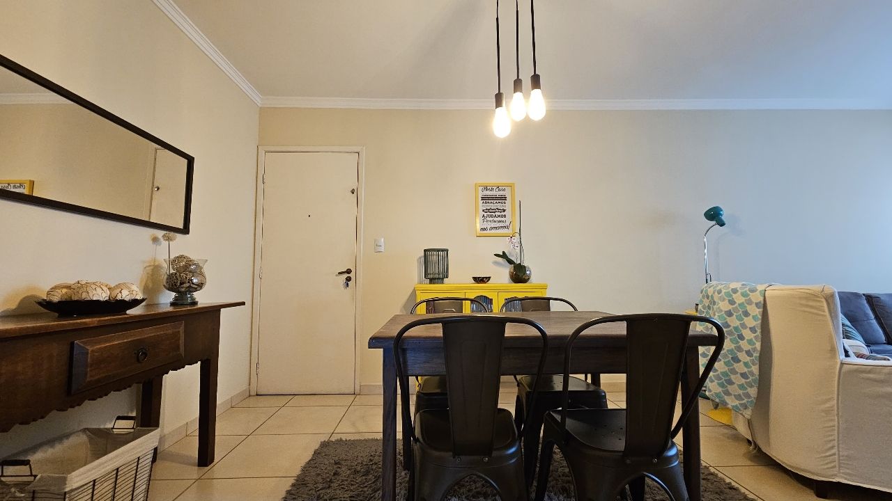 Apartamento à venda com 2 quartos, 62m² - Foto 1