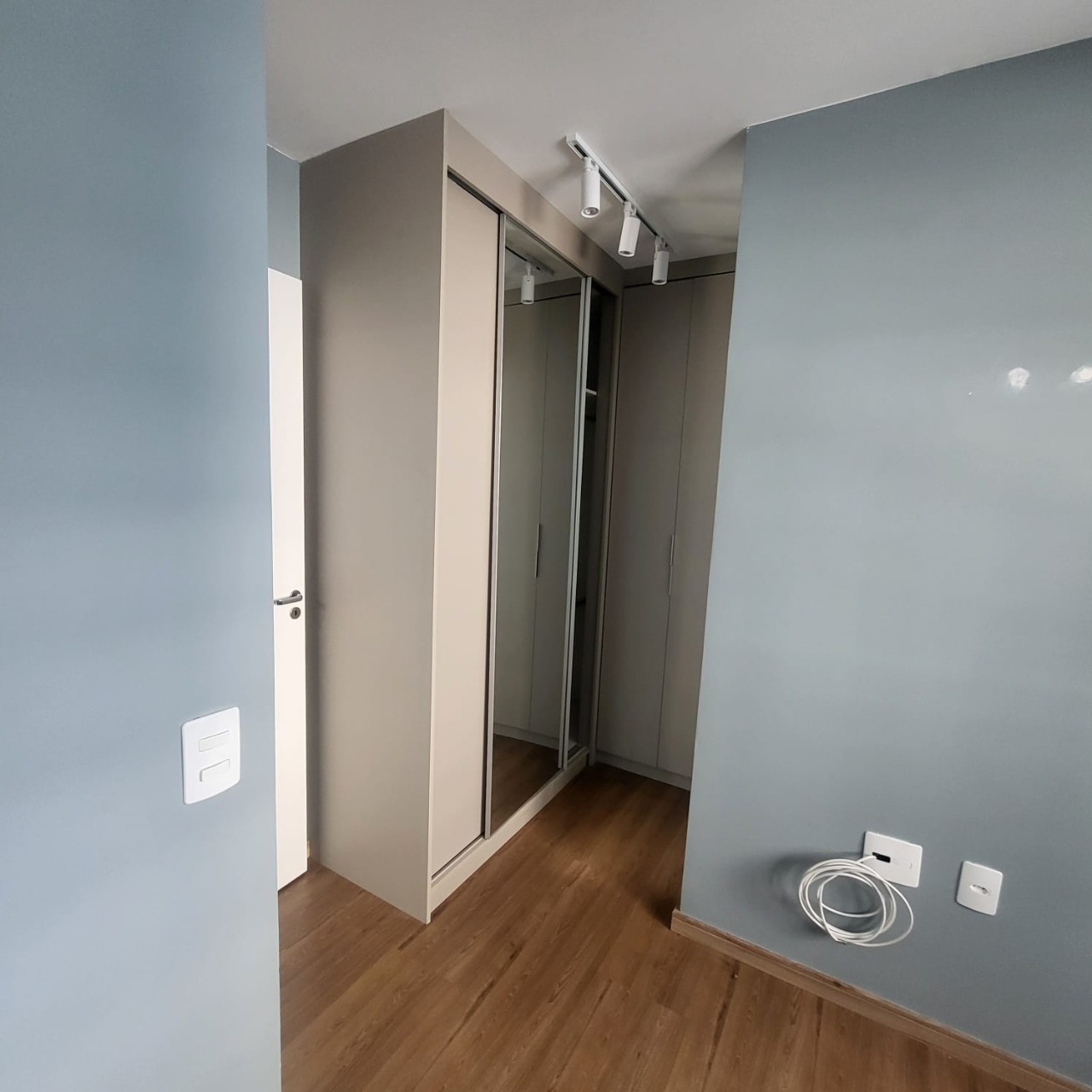 Apartamento para alugar com 3 quartos, 68m² - Foto 7