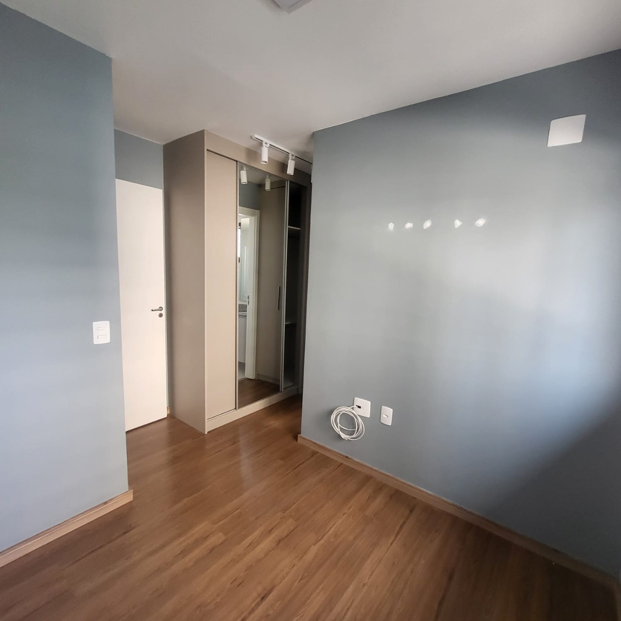 Apartamento para alugar com 3 quartos, 68m² - Foto 6