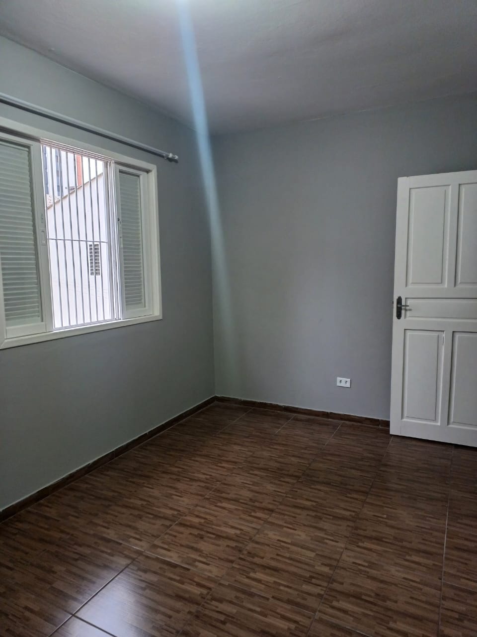 Casa para alugar com 2 quartos, 170m² - Foto 23