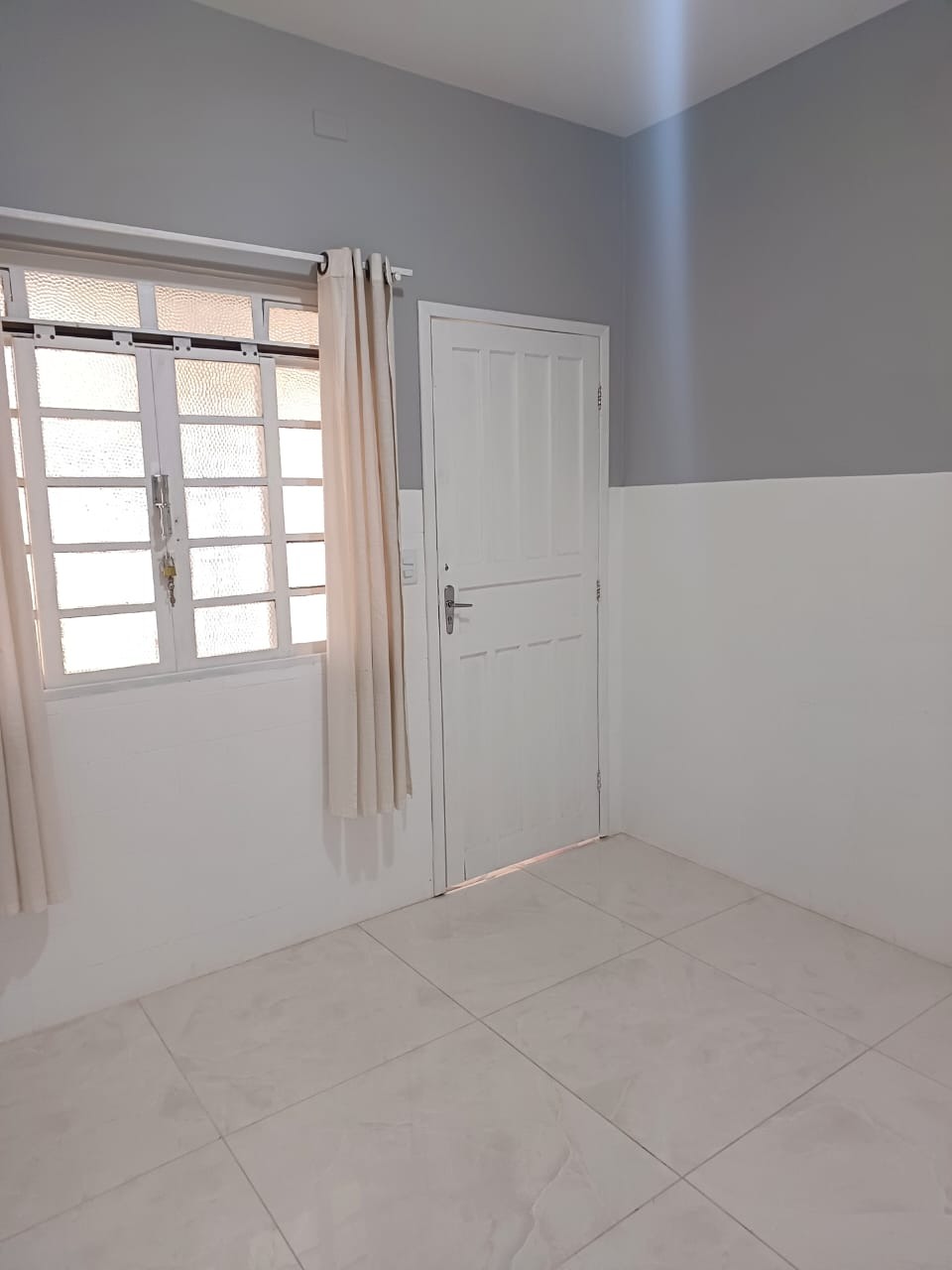 Casa para alugar com 2 quartos, 170m² - Foto 12