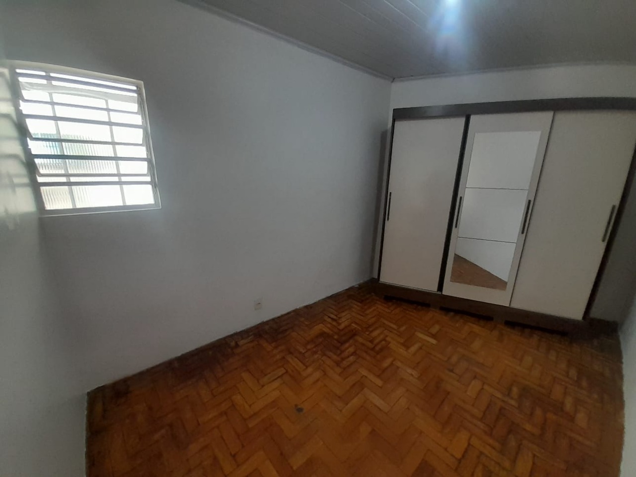 Casa para alugar com 1 quarto, 50m² - Foto 6