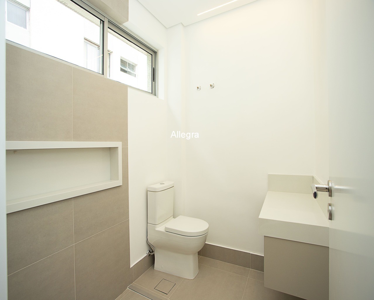 Apartamento à venda com 3 quartos, 179m² - Foto 23