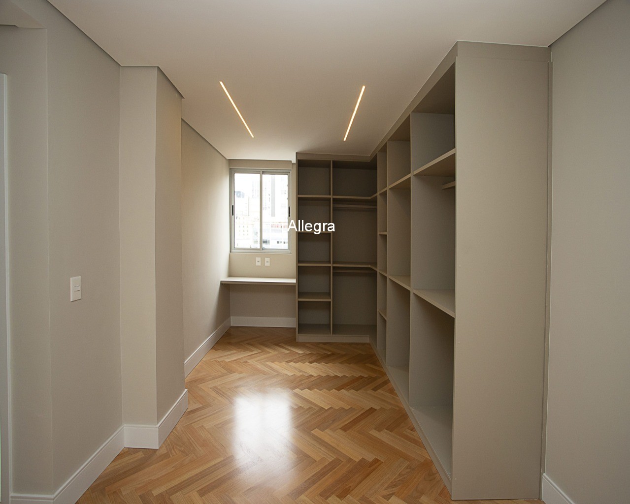 Apartamento à venda com 3 quartos, 179m² - Foto 33