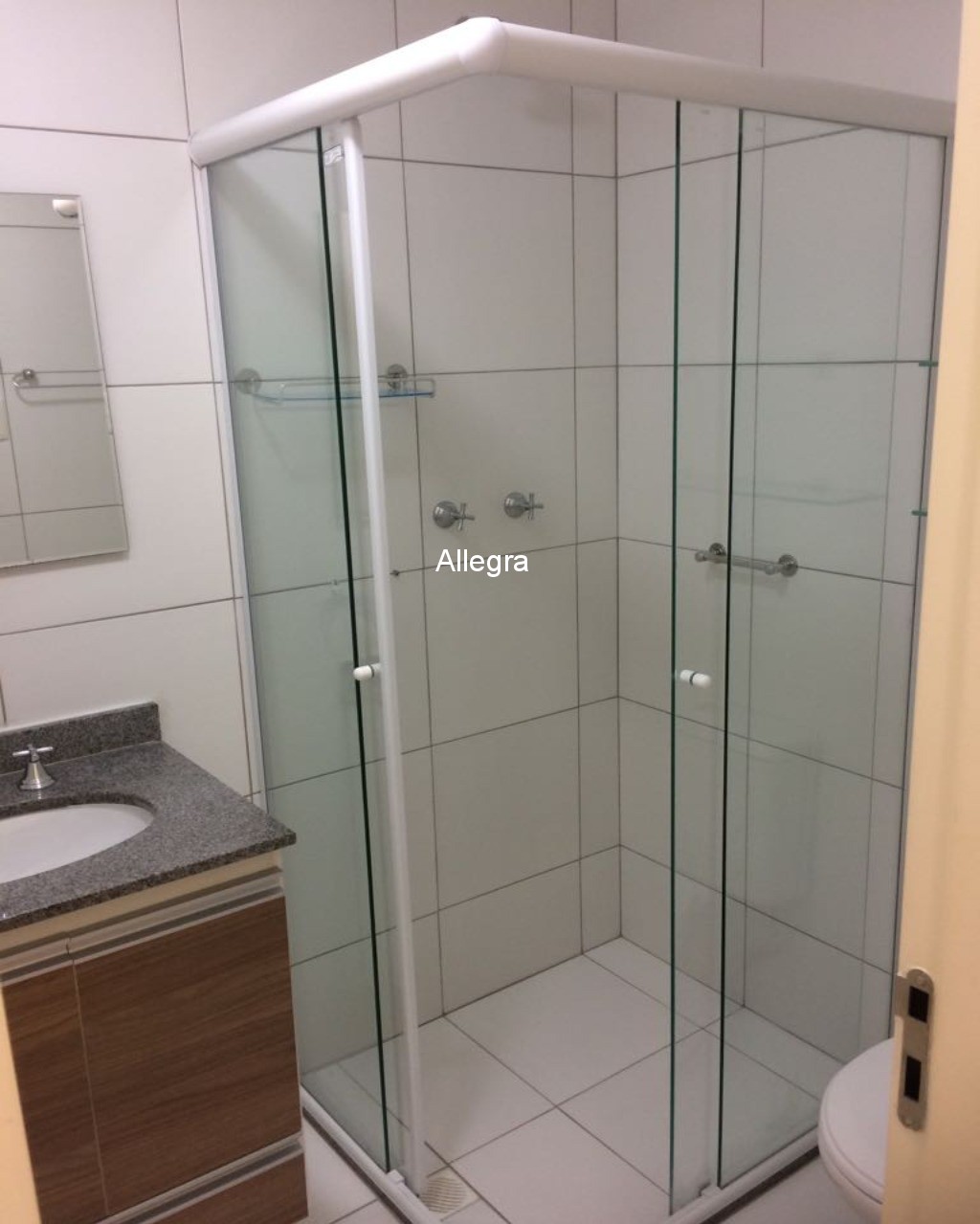 Apartamento à venda com 2 quartos, 57m² - Foto 2