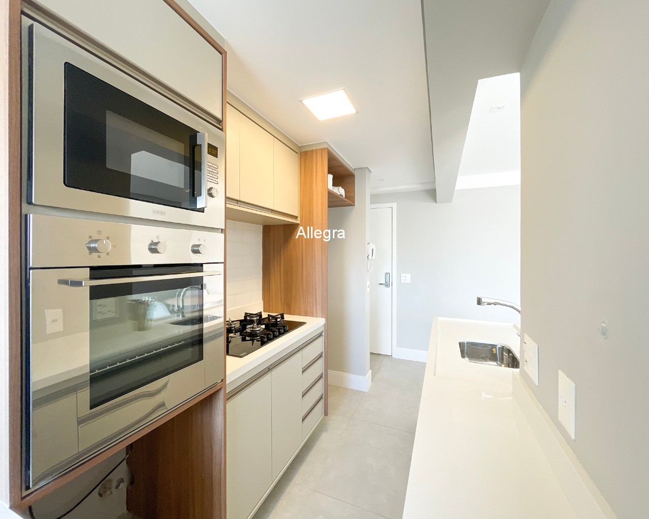 Apartamento à venda com 2 quartos, 72m² - Foto 11