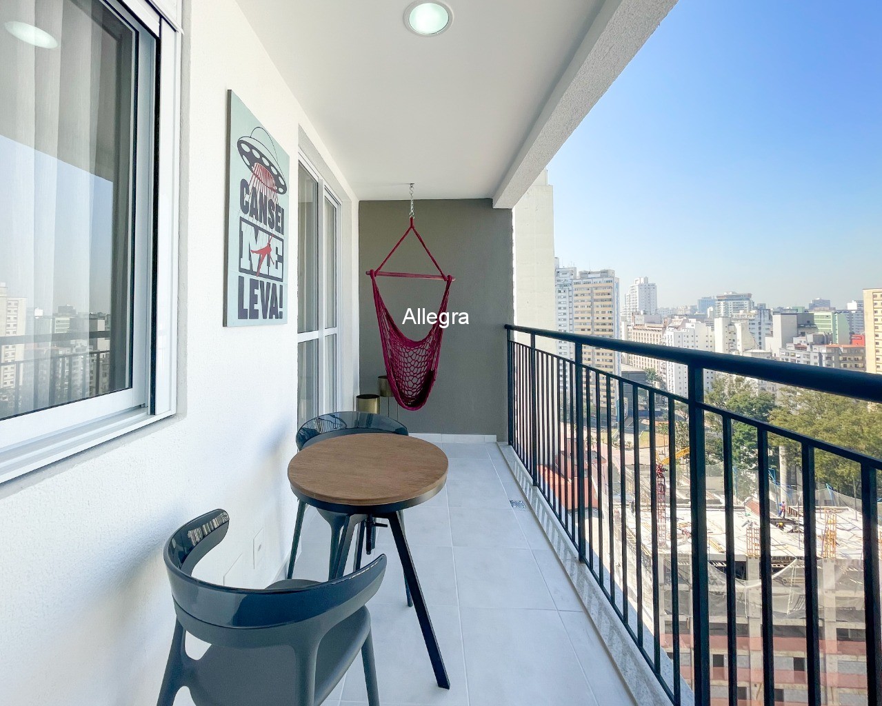 Apartamento à venda com 1 quarto, 35m² - Foto 1