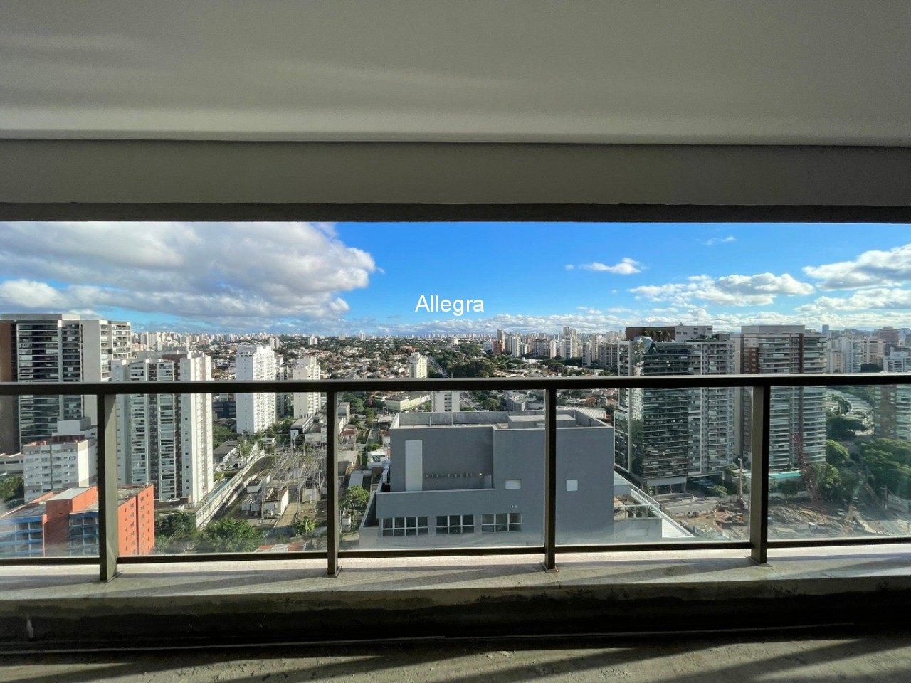 Apartamento, 3 quartos, 158 m² - Foto 1