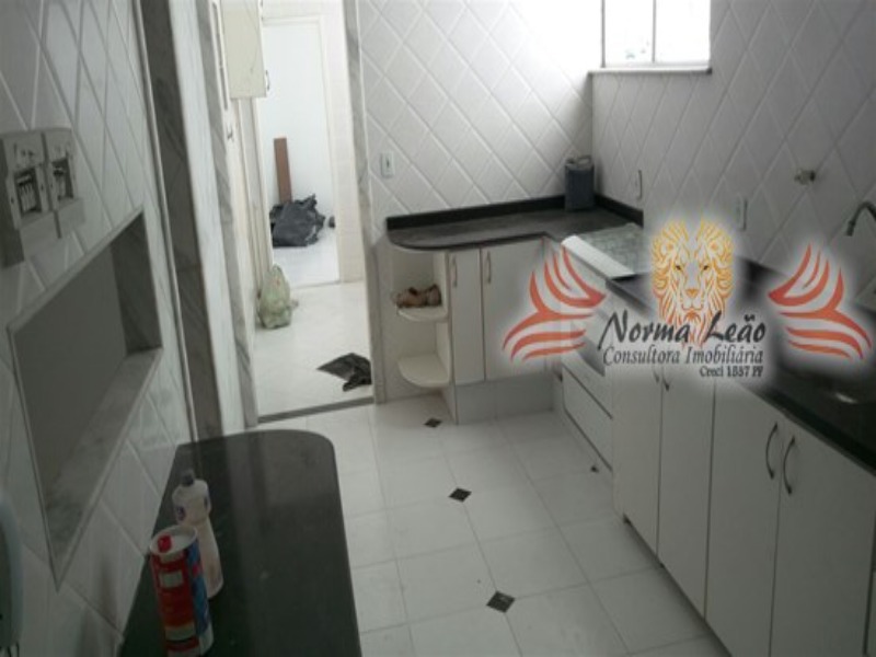 Apartamento à venda com 3 quartos, 128m² - Foto 5