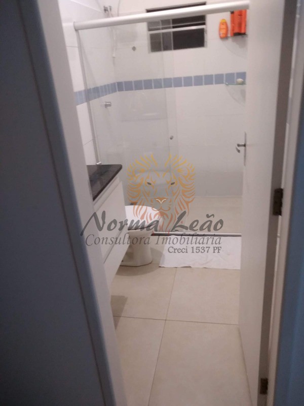 Casa de Condomínio à venda com 3 quartos, 270m² - Foto 18