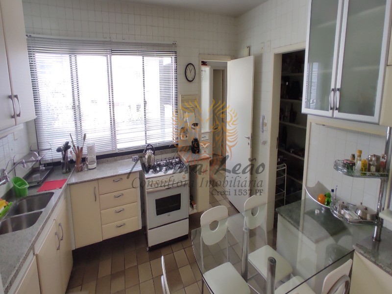 Apartamento à venda com 4 quartos, 239m² - Foto 11