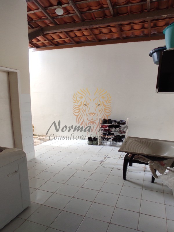 Casa à venda com 4 quartos, 350m² - Foto 24