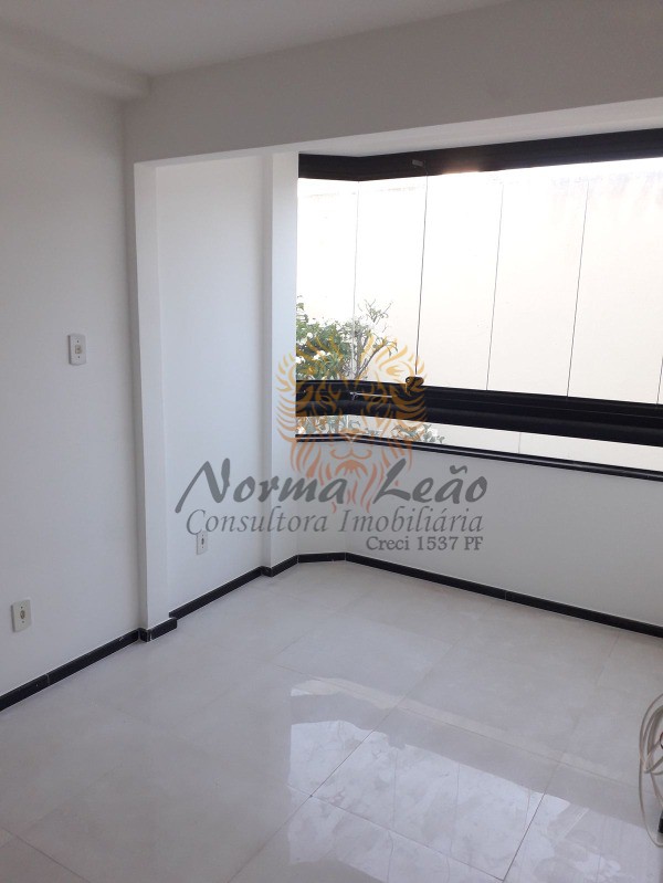 Apartamento à venda com 2 quartos, 78m² - Foto 6