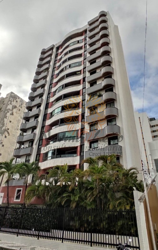 Apartamento à venda com 4 quartos, 176m² - Foto 2