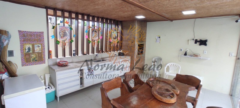 Casa à venda com 4 quartos, 450m² - Foto 7