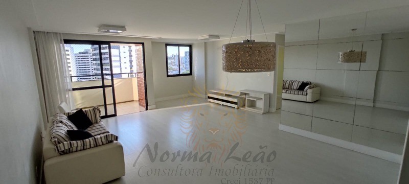 Apartamento à venda com 3 quartos, 127m² - Foto 11