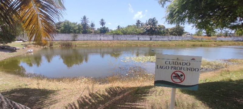 Casa de Condomínio à venda com 4 quartos, 360m² - Foto 13