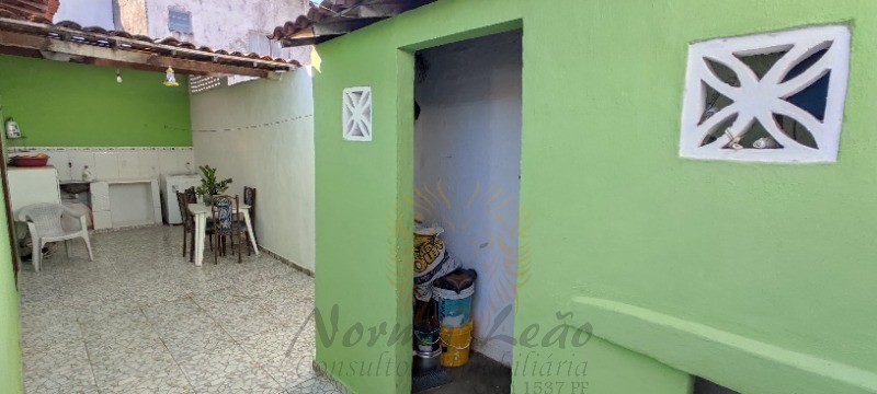 Casa à venda com 3 quartos, 300m² - Foto 20