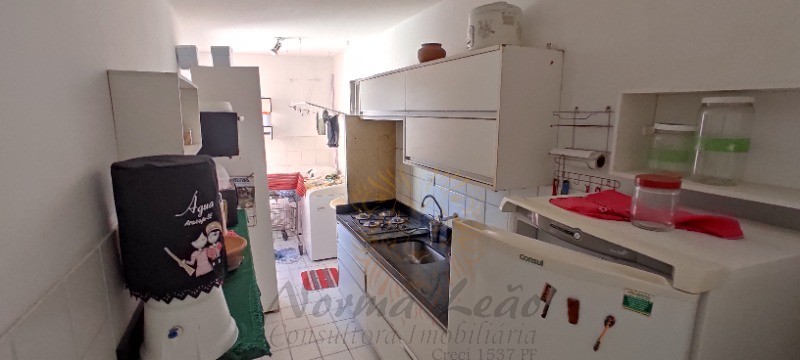 Apartamento à venda com 3 quartos, 70m² - Foto 4