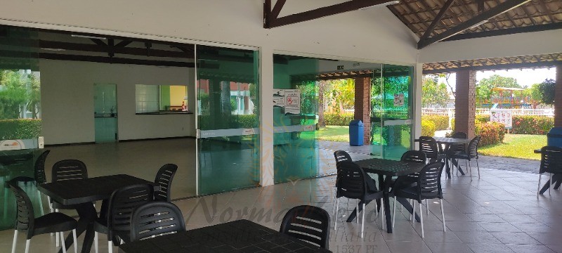 Casa de Condomínio à venda com 4 quartos, 360m² - Foto 4