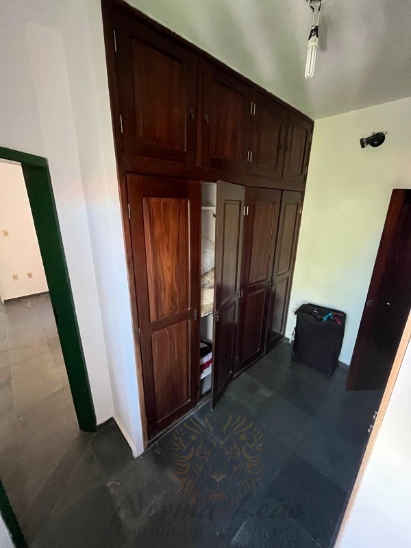 Casa à venda com 5 quartos, 340m² - Foto 27