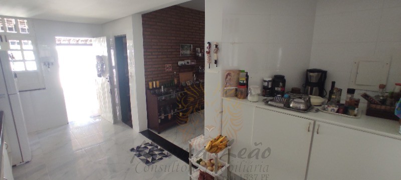 Casa à venda com 5 quartos, 340m² - Foto 13