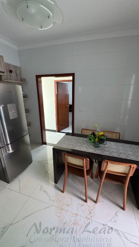 Casa, 3 quartos, 190 m² - Foto 23