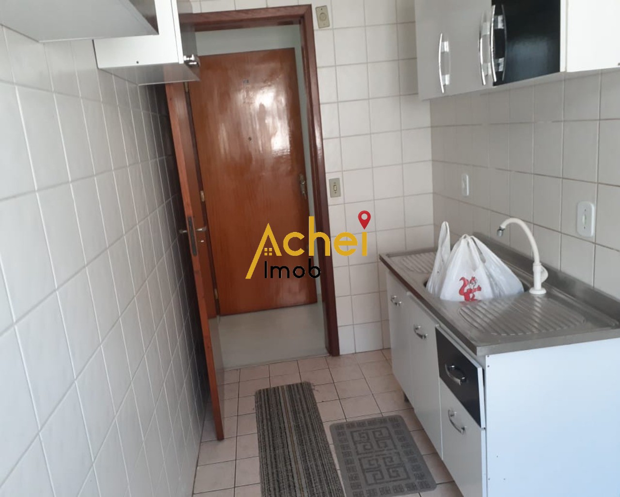 Apartamento à venda com 2 quartos, 63m² - Foto 3