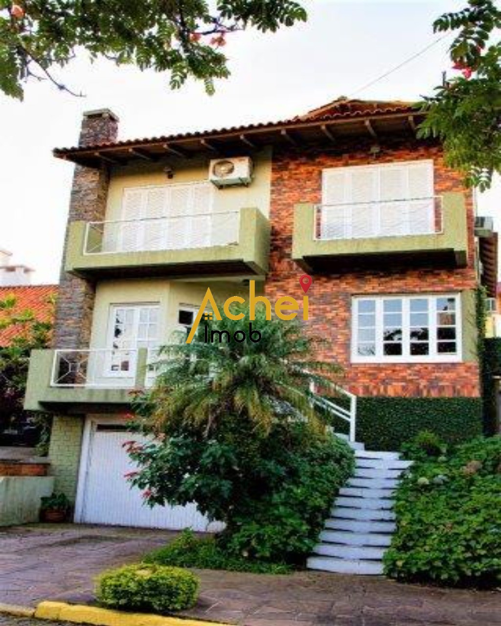 Casa à venda com 4 quartos, 300m² - Foto 2