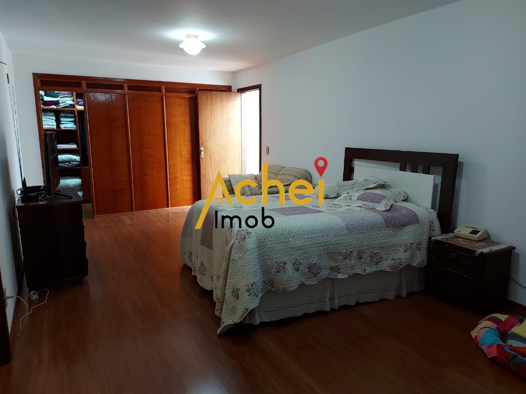 Casa à venda com 4 quartos, 345m² - Foto 15