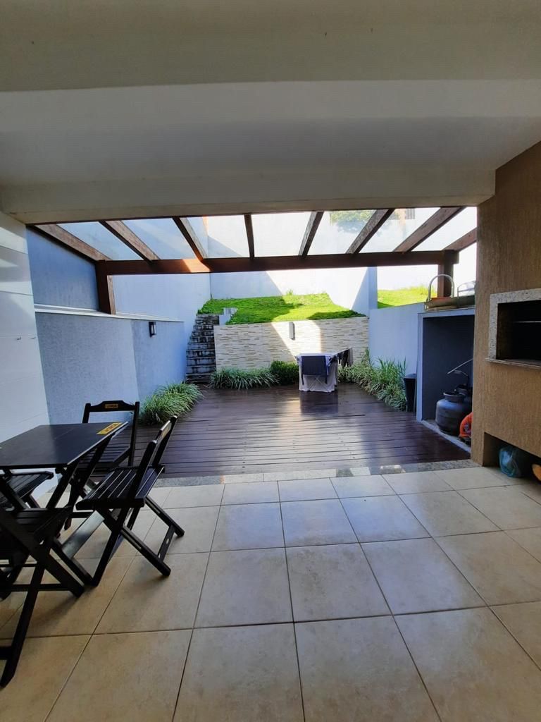 Casa à venda com 3 quartos, 165m² - Foto 11