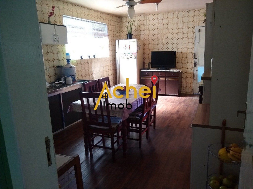 Casa à venda com 4 quartos, 185m² - Foto 11