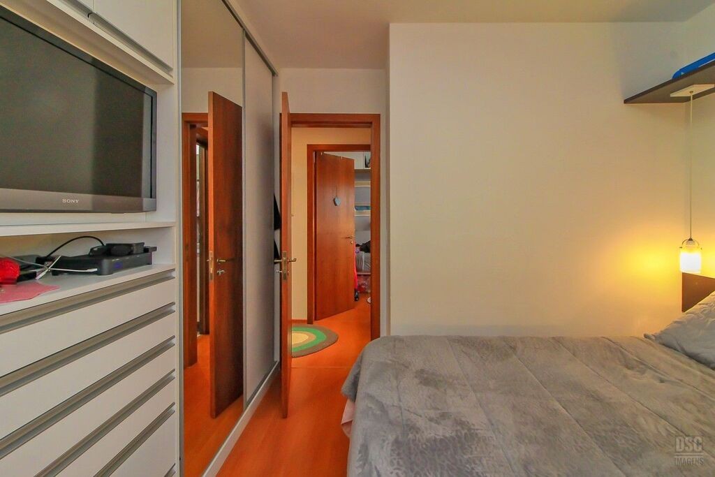 Apartamento à venda com 2 quartos, 60m² - Foto 19