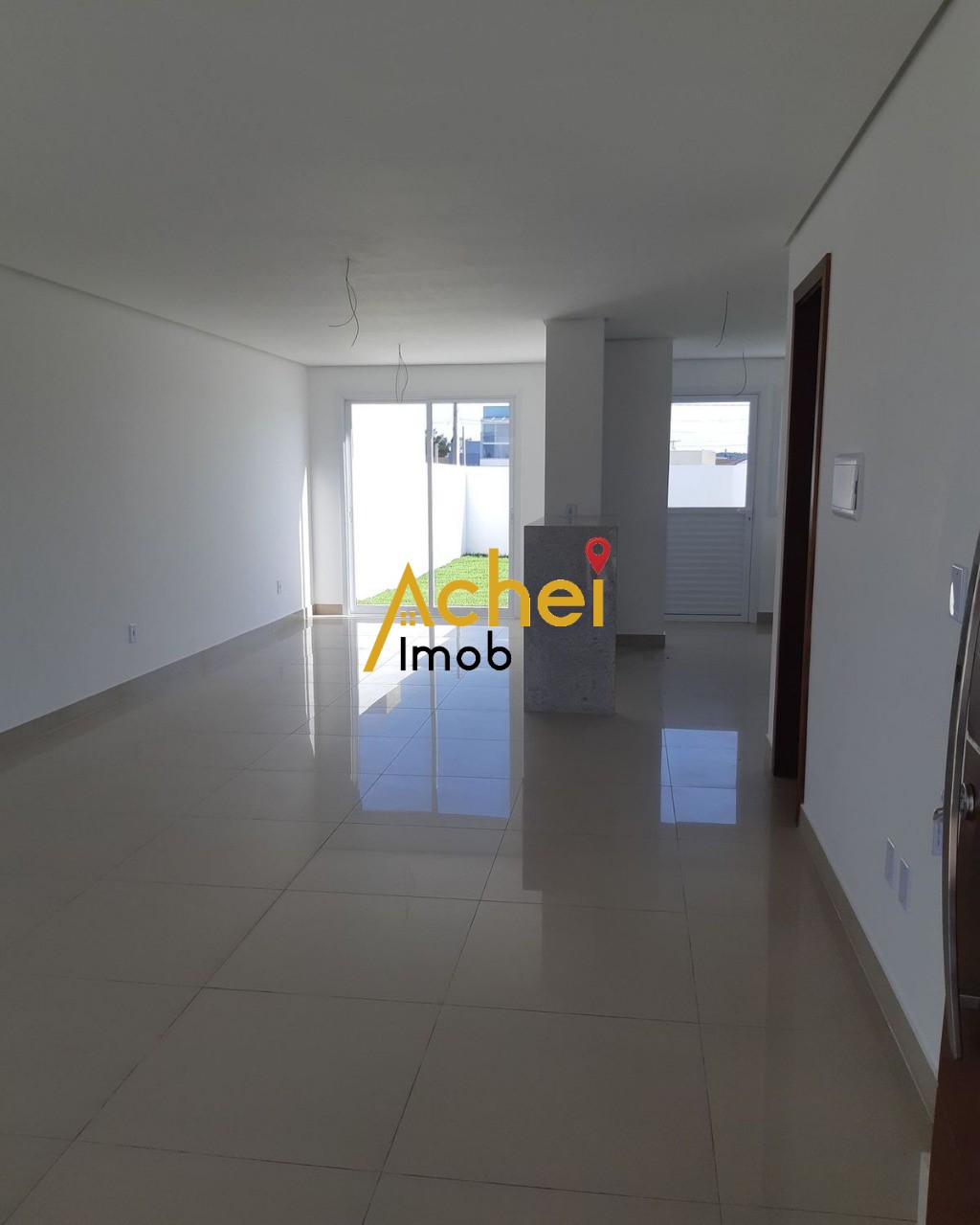 Casa à venda com 3 quartos, 125m² - Foto 3