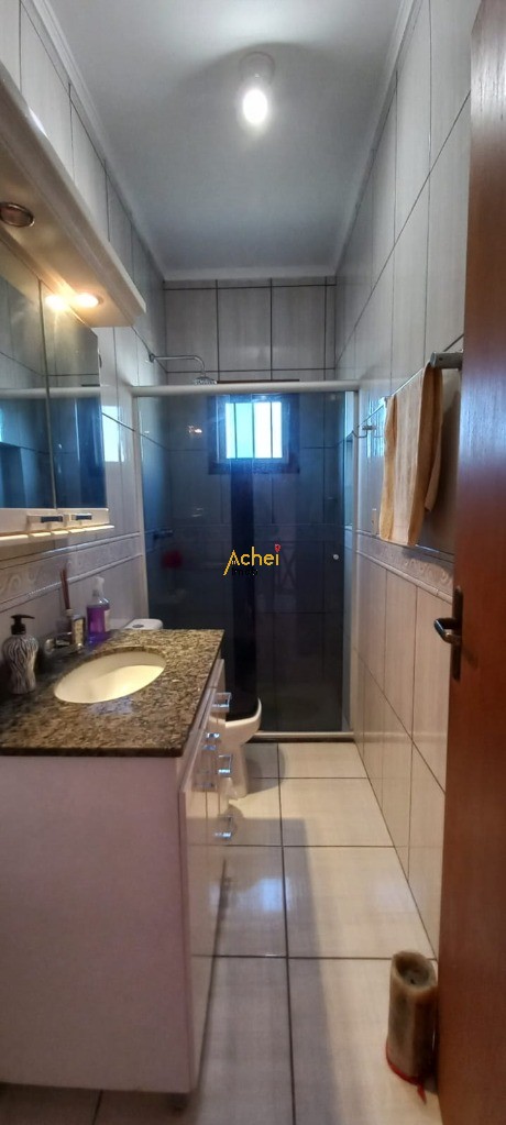 Casa à venda com 4 quartos, 300m² - Foto 18