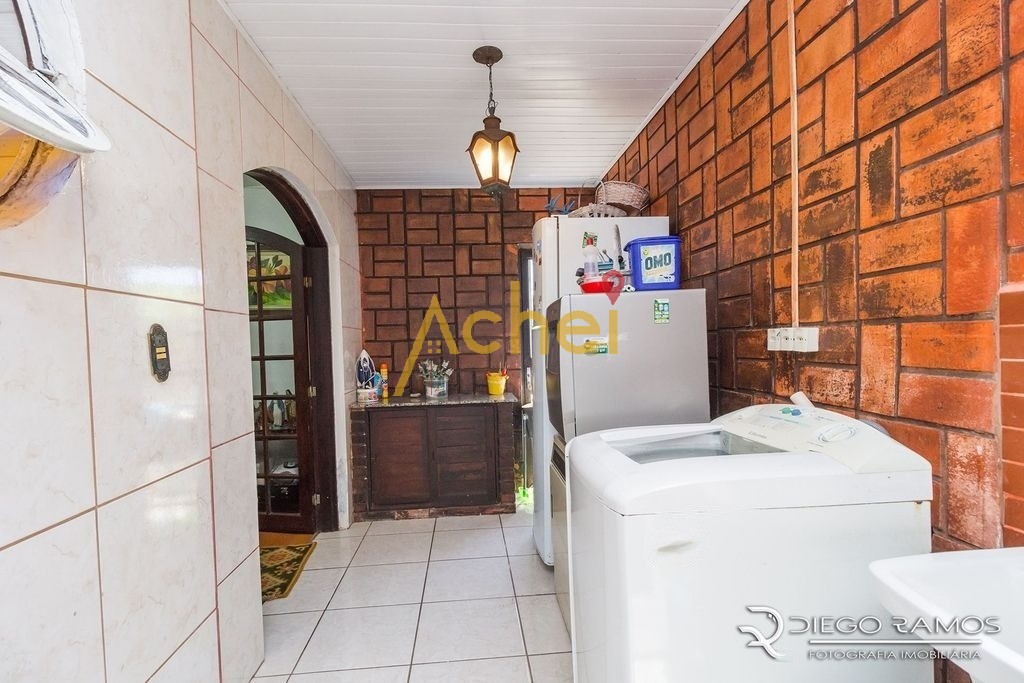 Casa de Condomínio à venda com 4 quartos, 300m² - Foto 17