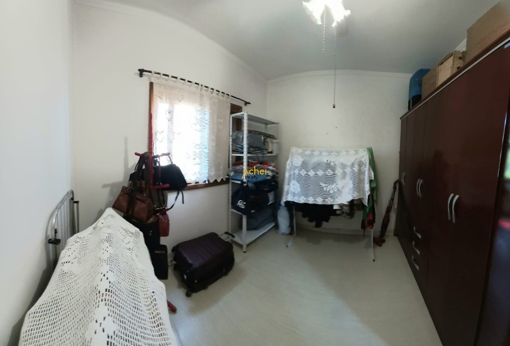 Casa à venda com 4 quartos, 300m² - Foto 15