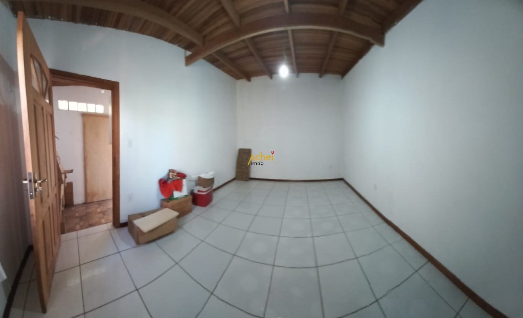 Casa à venda com 4 quartos, 300m² - Foto 19